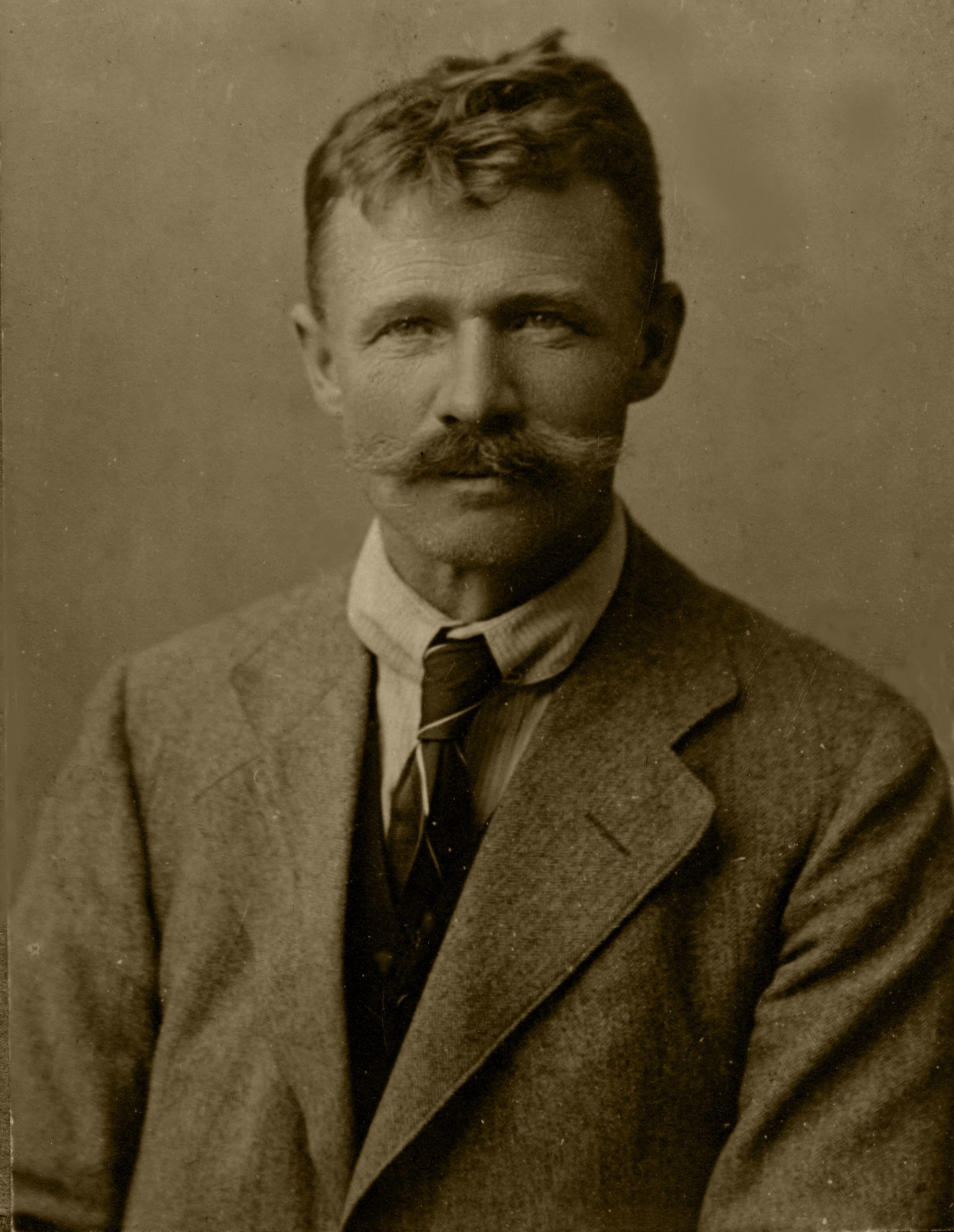 stein,brennend